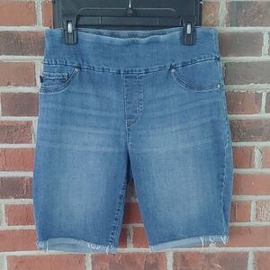 Lee Slim Fit Mid Rise Sculpting Bermuda Short Size 12